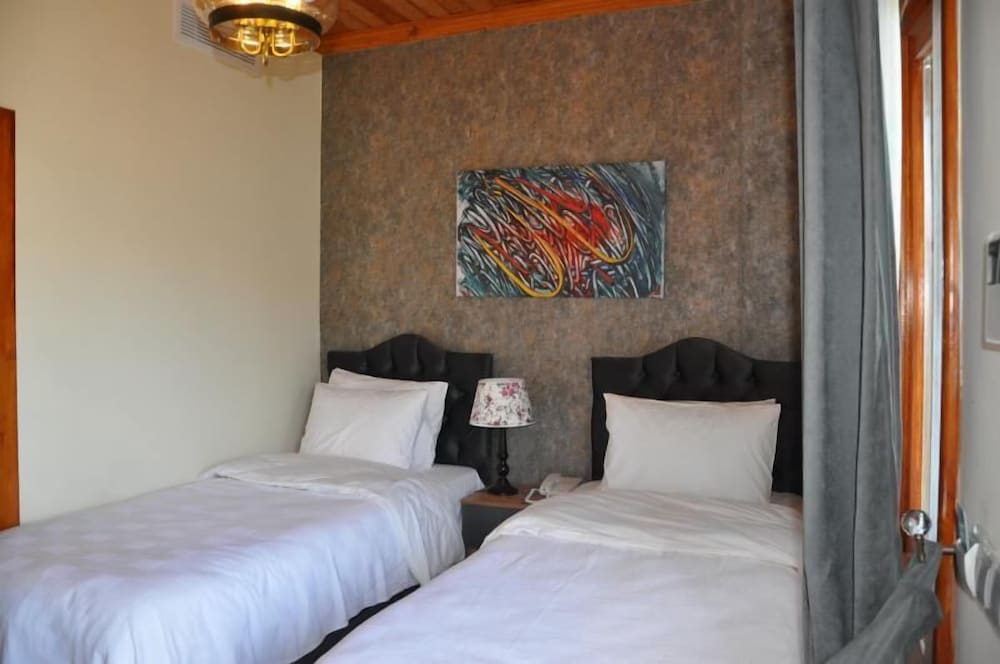 Tarihi Kumbaba Otel 7/50