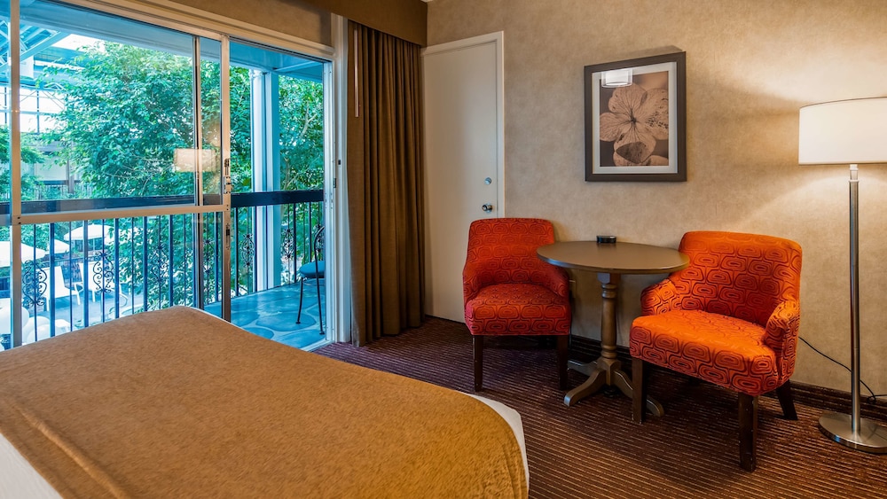 Best Western Plus Cairn Croft Hotel 30/32