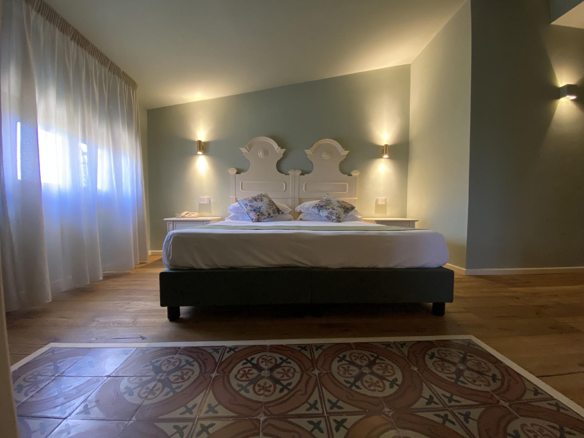 Junior Suite, Hot Tub
