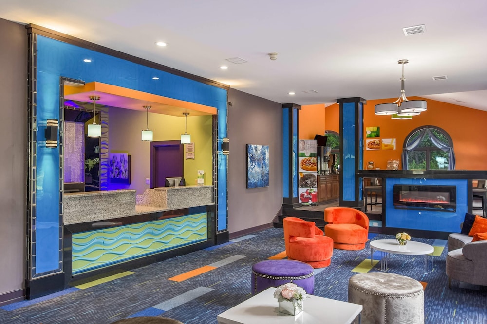 Quality Inn London North KY 9/44