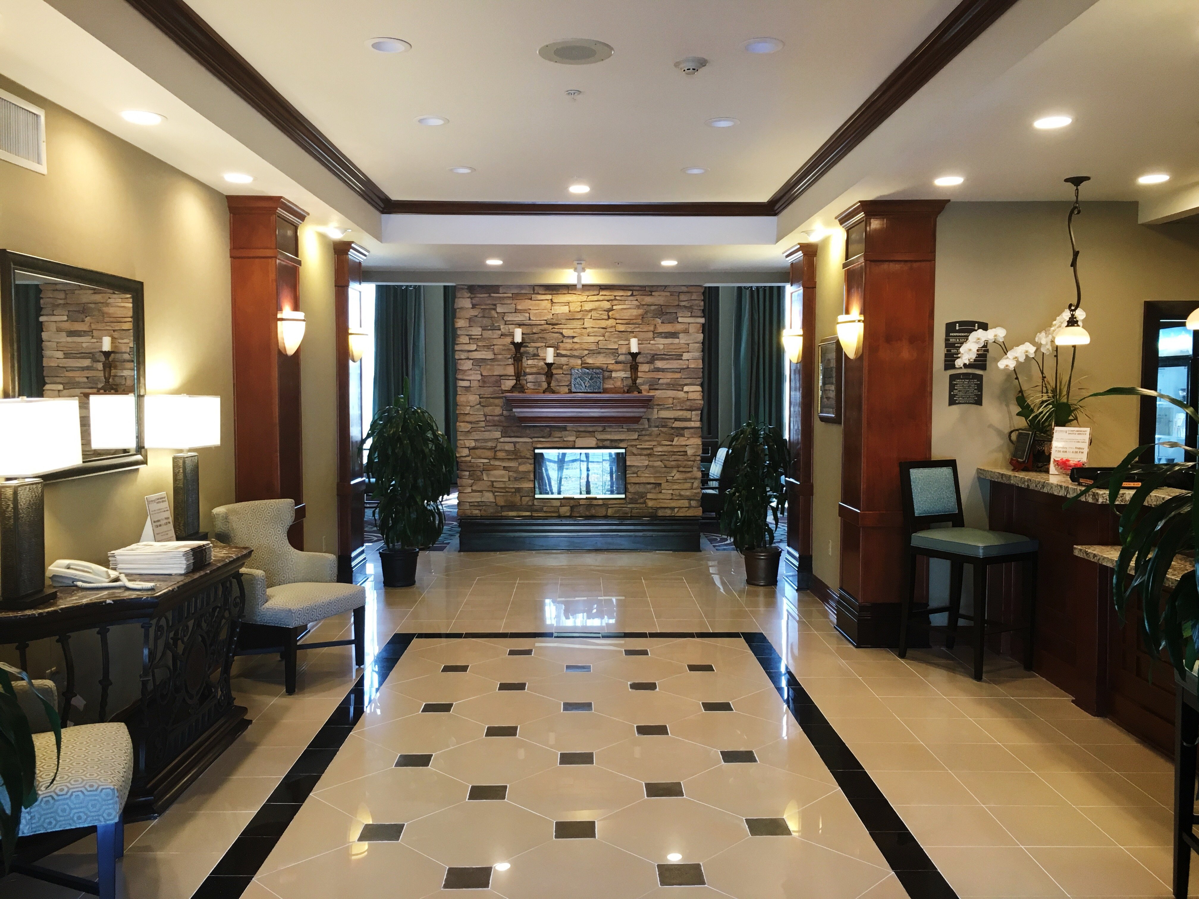 Staybridge Suites Irvine East/Lake Forest 14/72