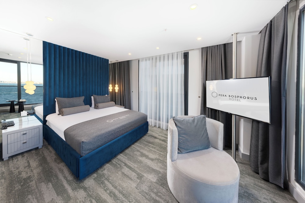 PRESIDENTIAL, DOUBLE BED, SEA VIEW