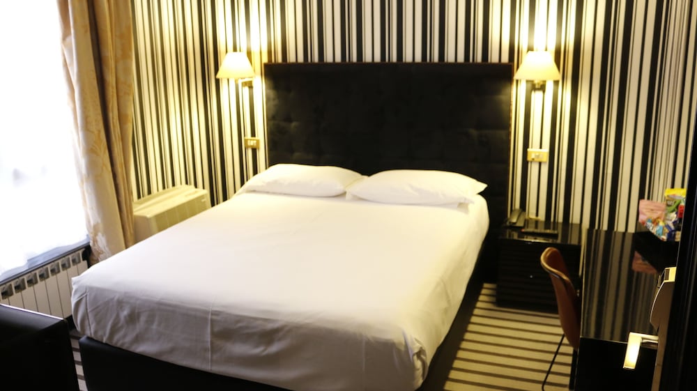 Hotel Clarin 14/40