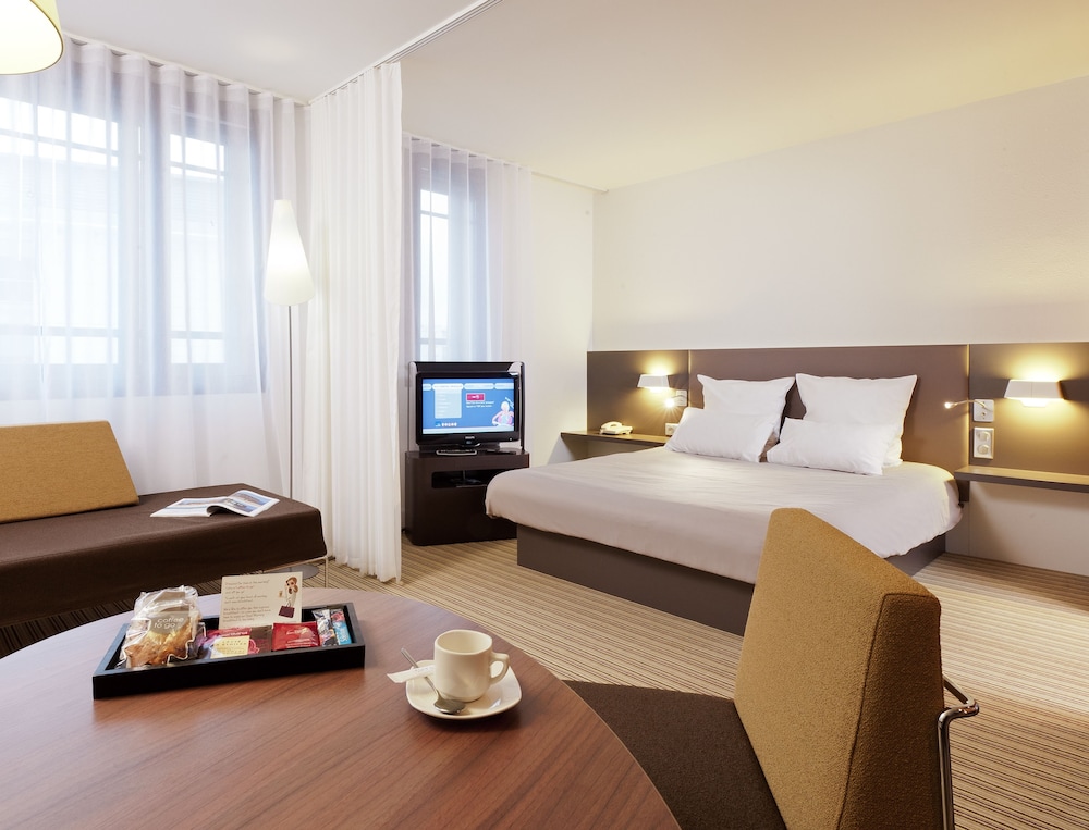 Novotel Suites Clermont Ferrand Polydome 25/72