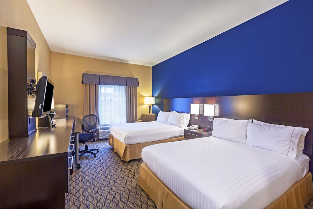 Holiday Inn Express Hotel And Suites Houston Downtown Convention Center 26/72