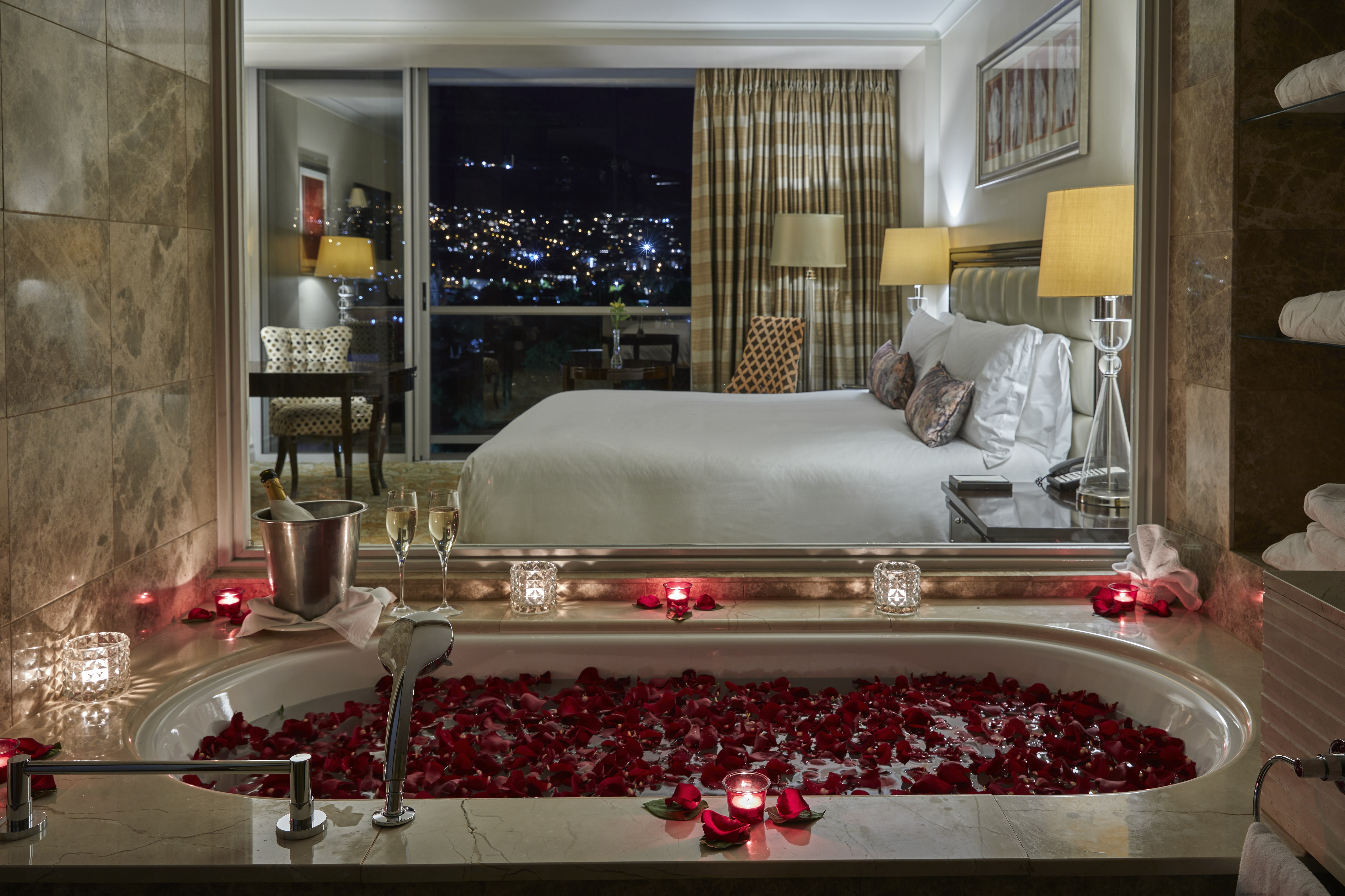 Taj Cape Town 13/82