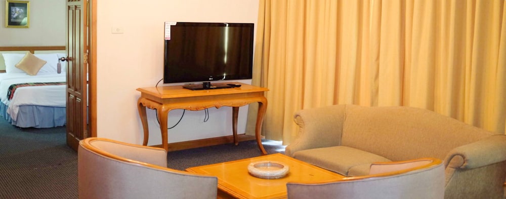 Hotel Marcopolo Jakarta 56/83