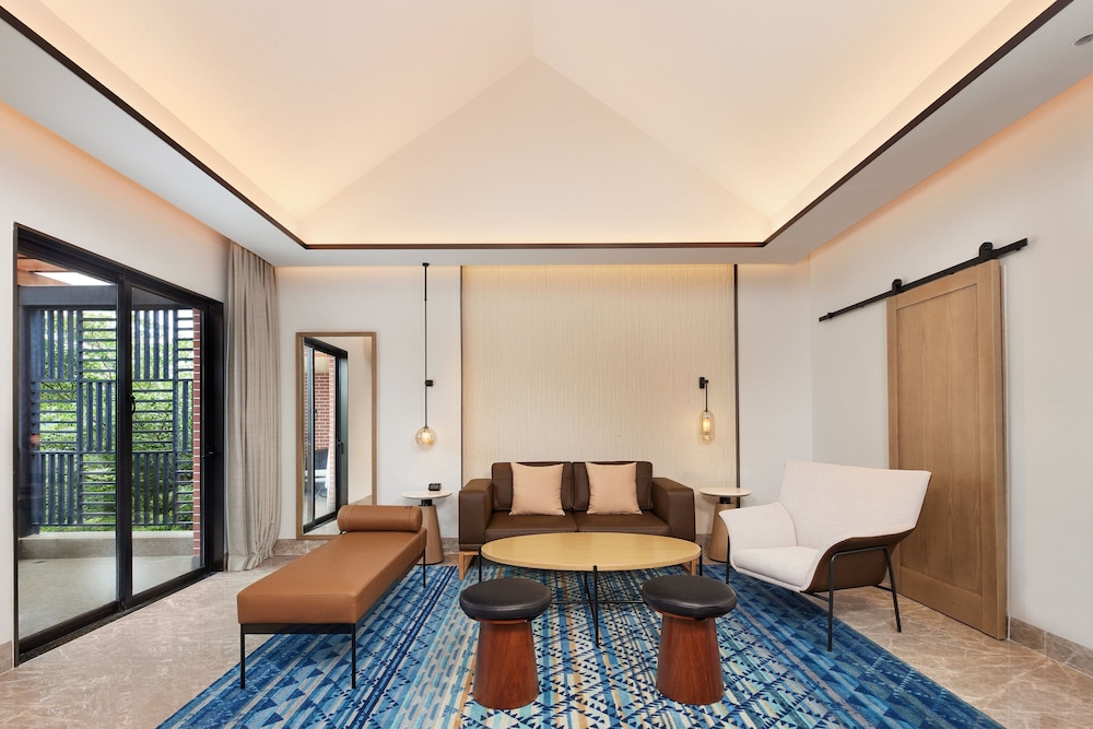 Four Points by Sheraton Hainan, Qiongzhong 6/21