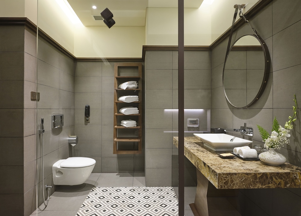 Senna Hue Hotel 49/50