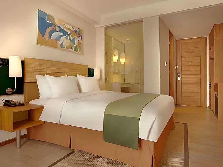 Diamond Hotel Kuta Bali (Ex Holiday Inn Express Bali Raya Kuta) 9/50
