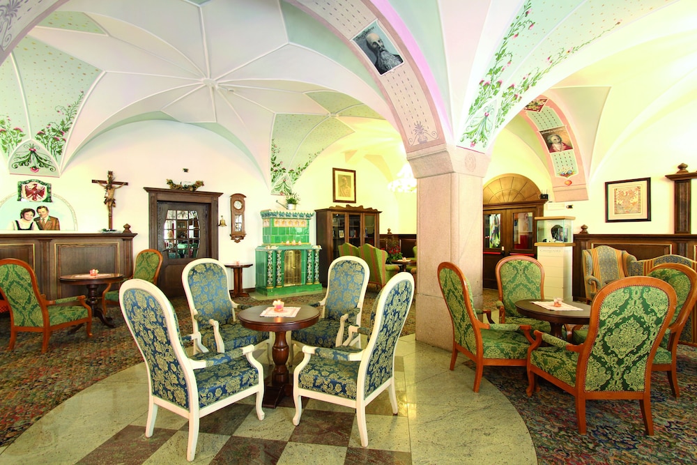 Schloss Hotel & Club Dolomiti 33/50