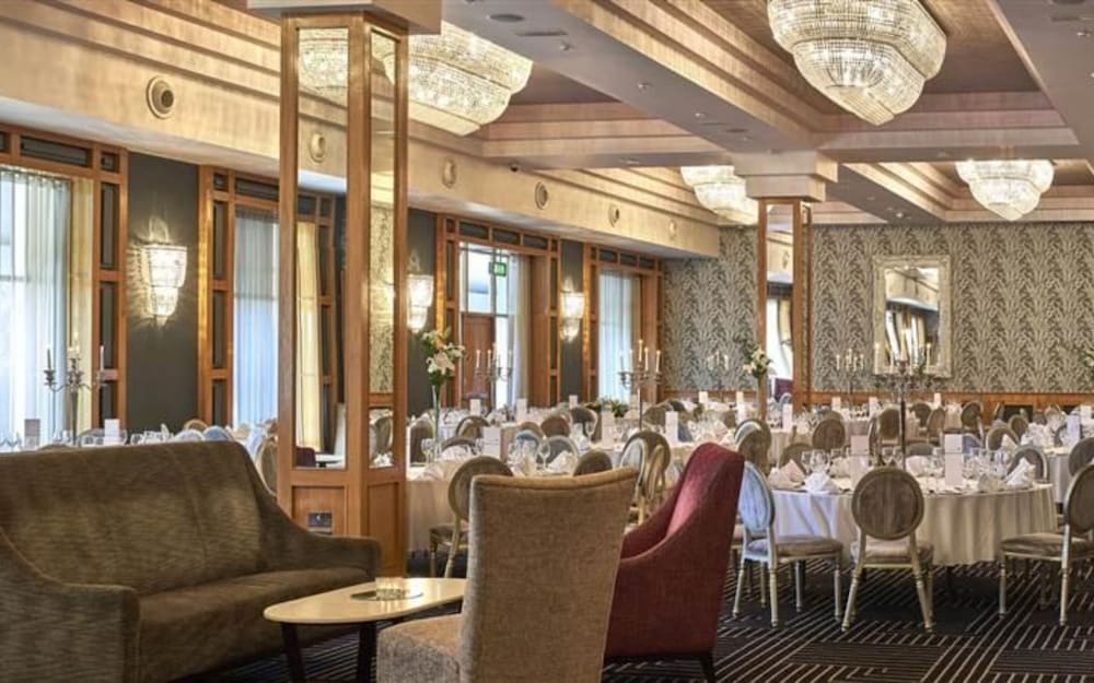 Garryvoe Hotel 38/53