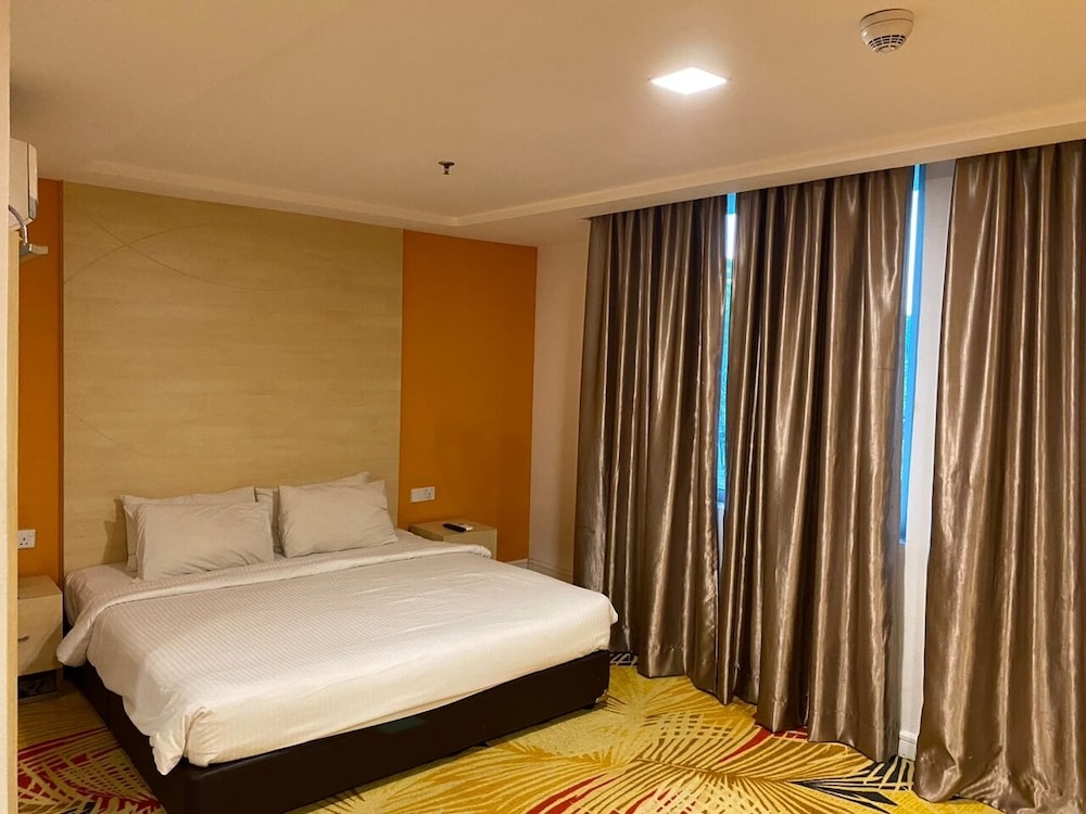 De Palma Hotel Shah Alam 31/63