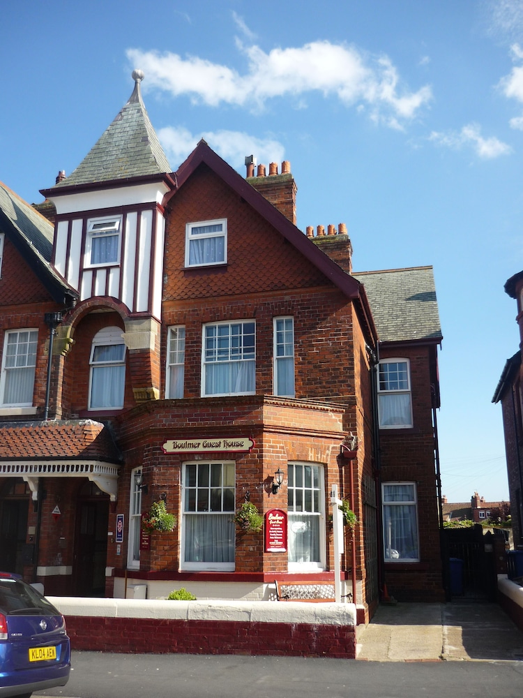 Boulmer Guesthouse 3/44