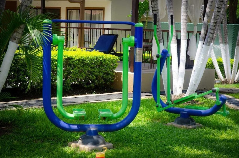 Hotel And Villas Huetares 24/50