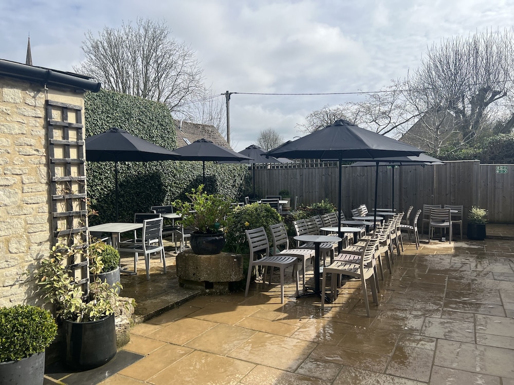 The Priory Burford Bed And Breakfast 53/59