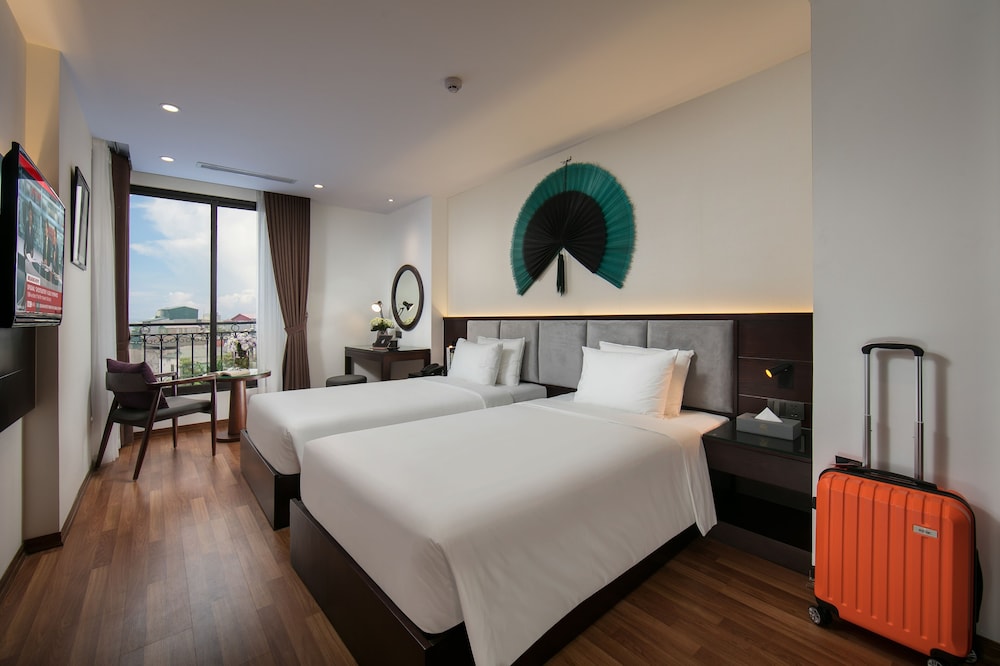 Hanoi Fiesta Hotel & Spa 17/42