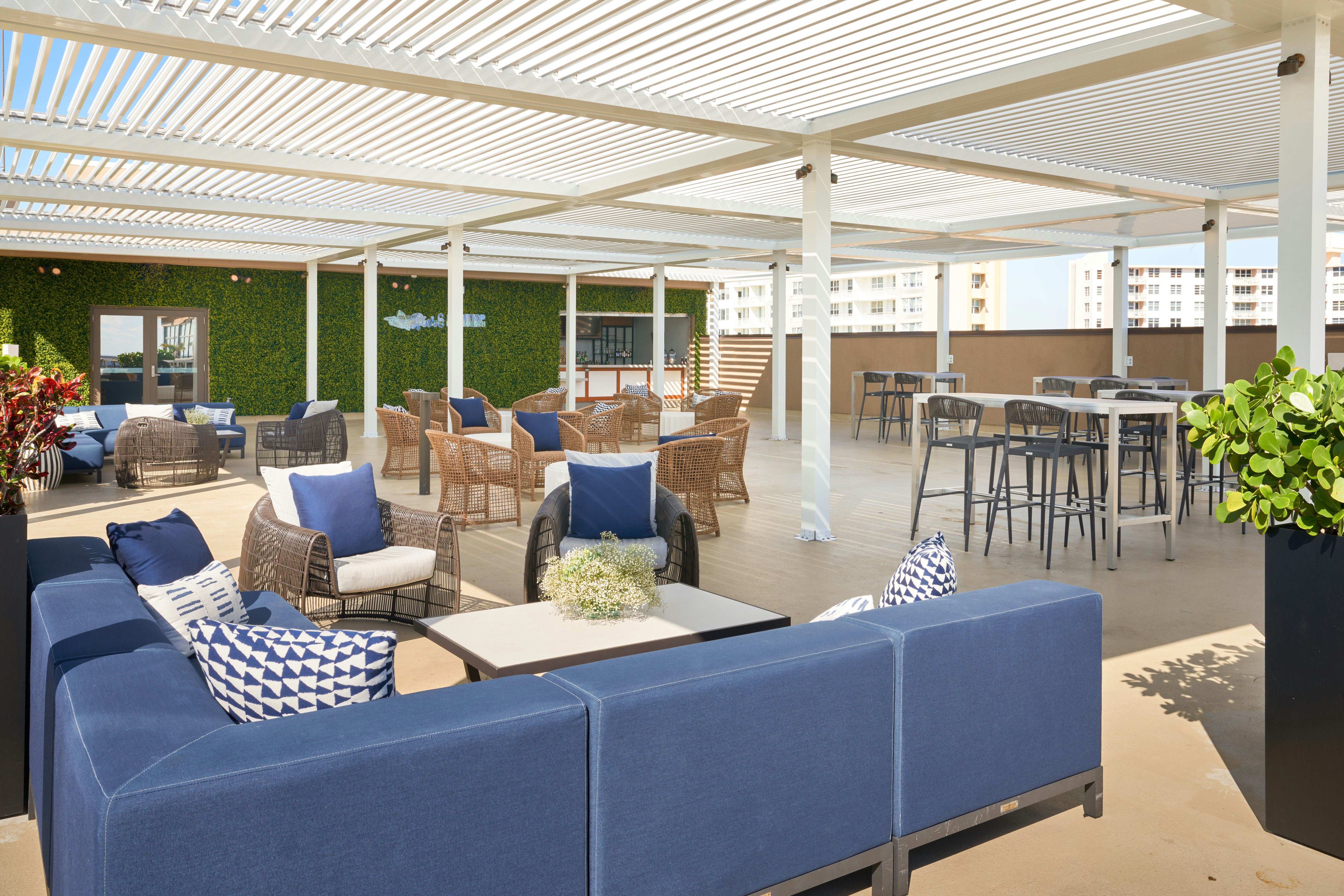 Home2 Suites by Hilton Pompano Beach Pier 12/18