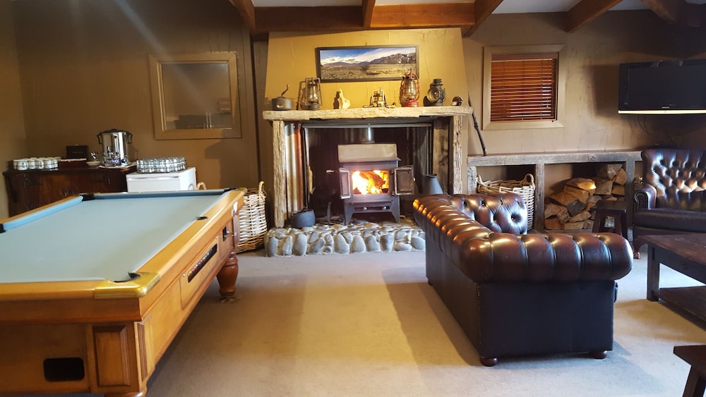 Ski Time Lodge 30/46