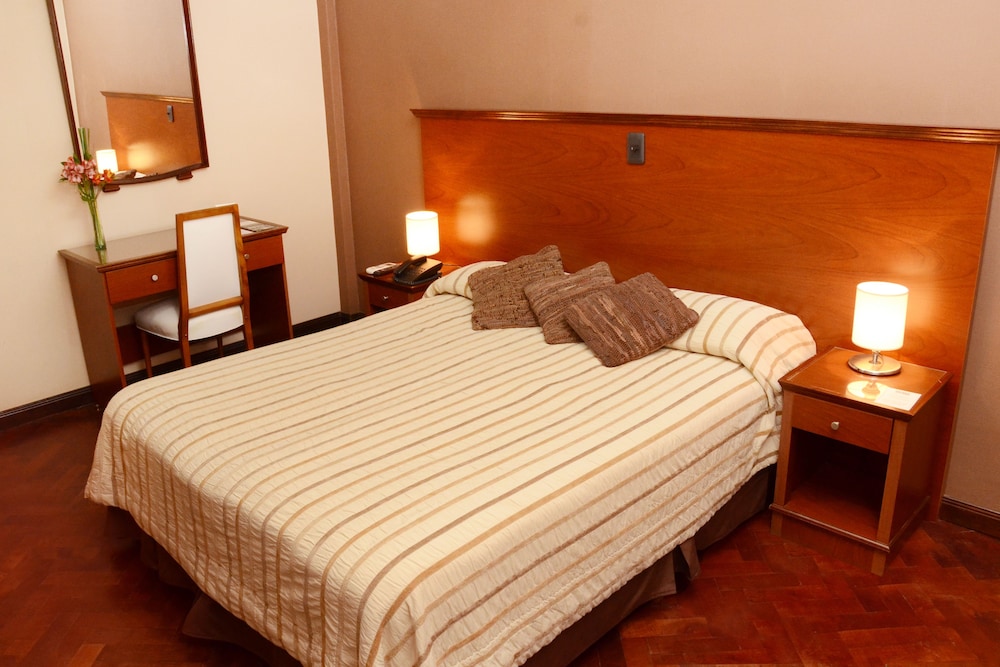 Gran Dora Hotel 16/30