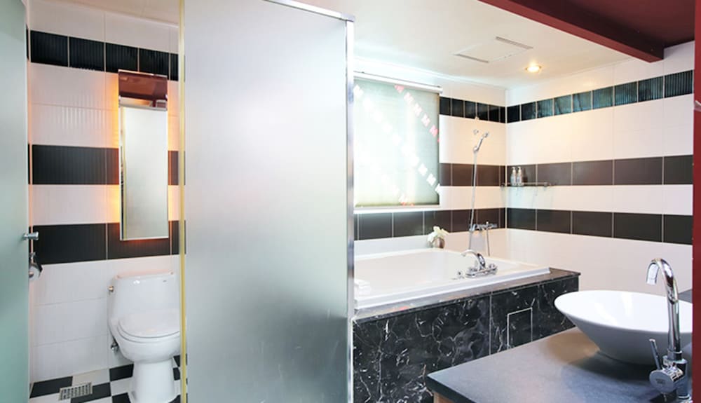 On Smart Hotel 35/42