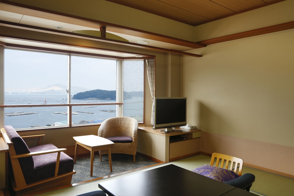 Sun Urashima Yuukinosato 32/49