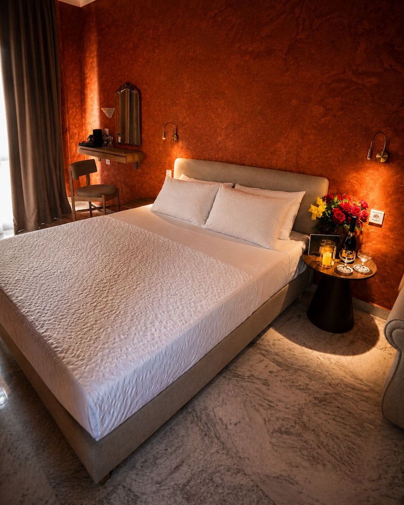 Honeymoon, Studio, Suite, Queen Bed