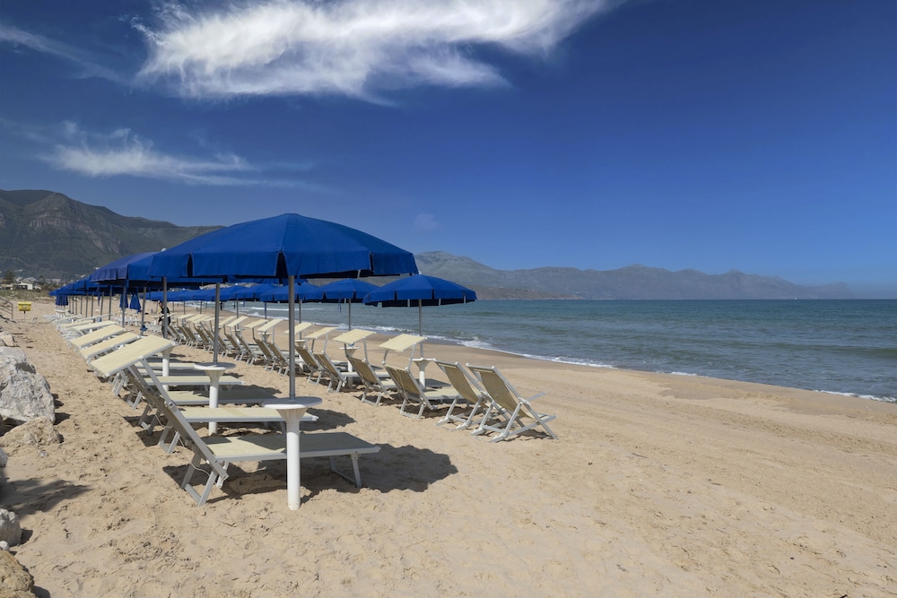 Resort La Battigia 68/70
