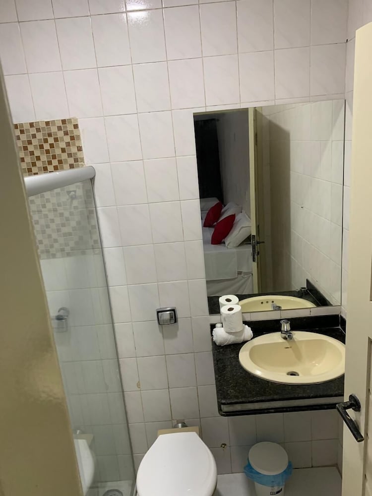 Pousada A Cabana 28/30