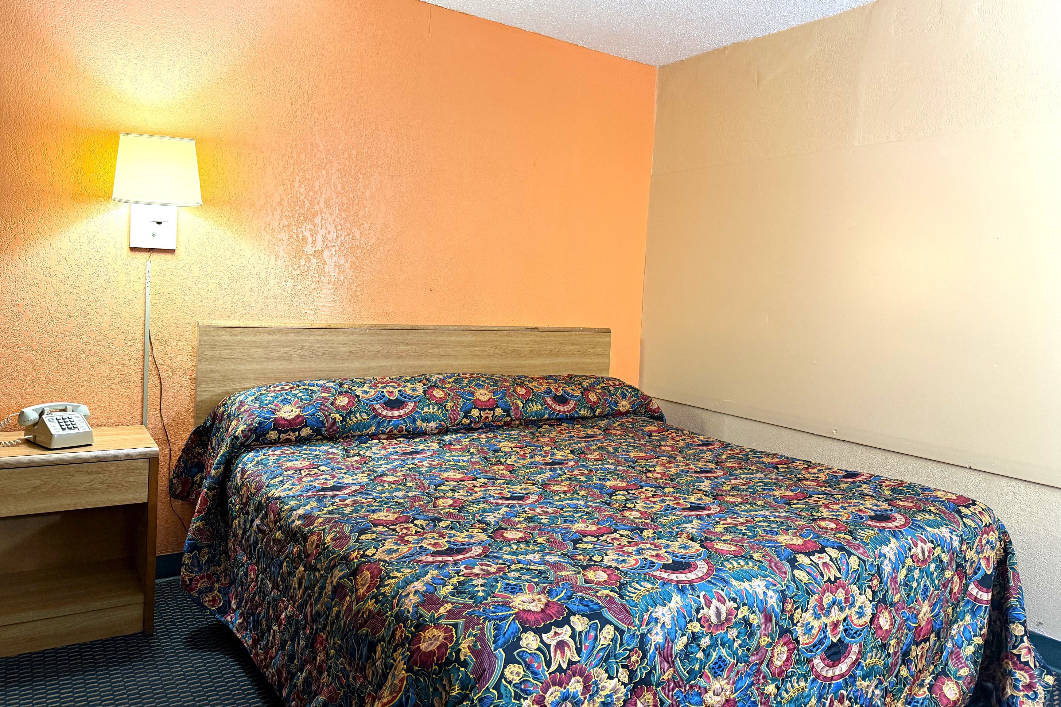 Red Carpet Inn & Suites Lima 47/64