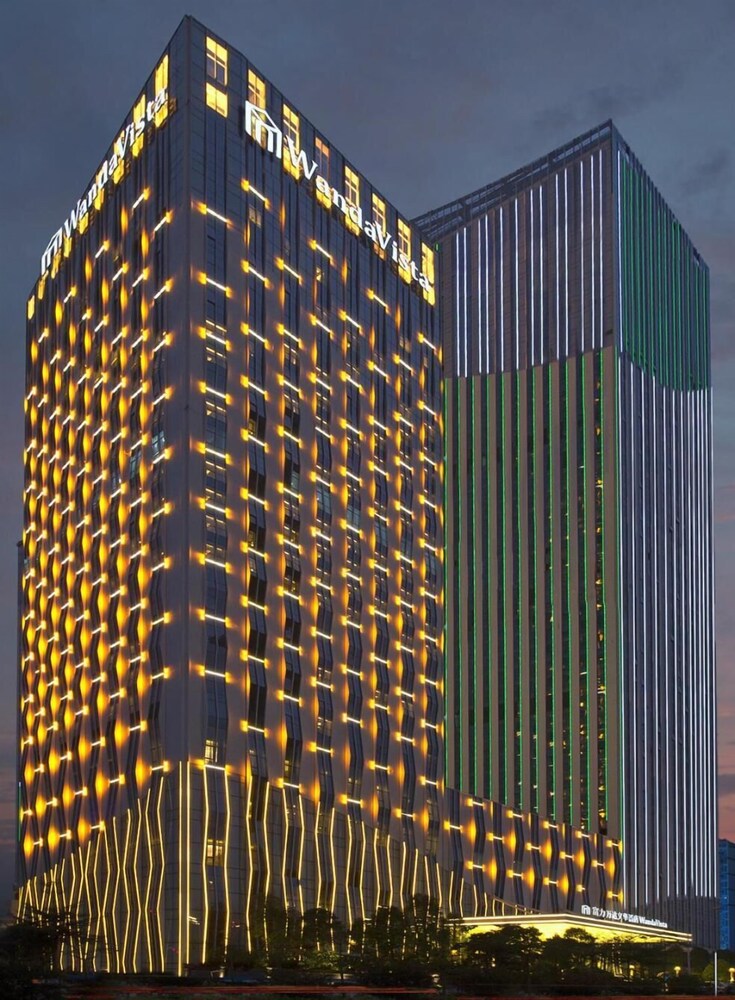 Wanda Vista Nanning 5/66