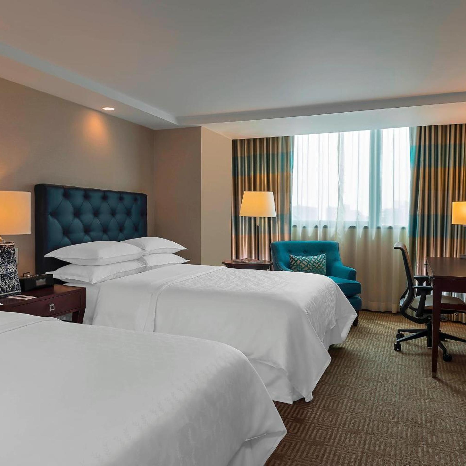 Business, Guest Room, Deluxe, 2 Double Beds, Avenue View