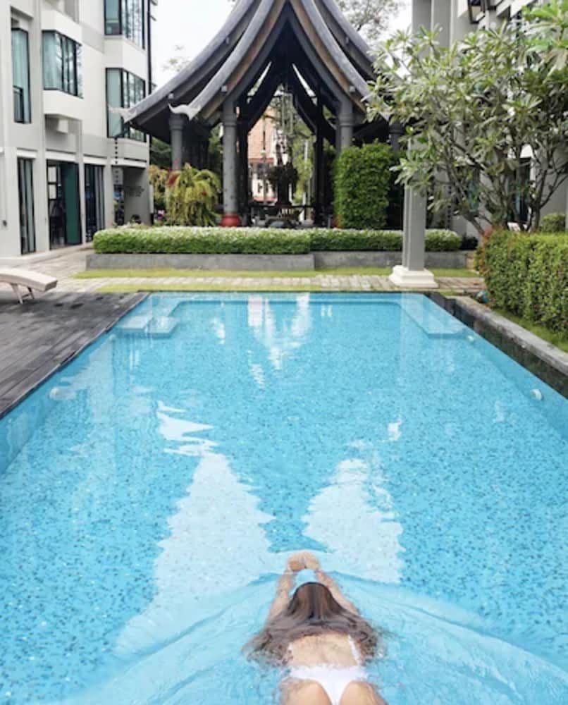 Maraya Hotel Resort 63/65