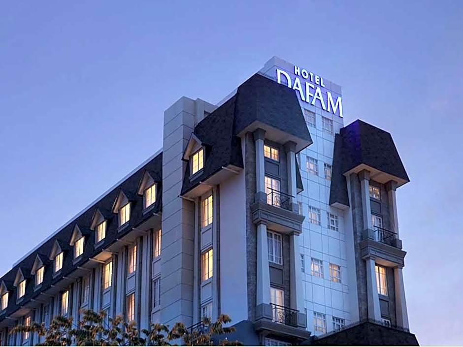 达法姆赛玛扬酒店(Hotel Dafam Semarang) 图片5