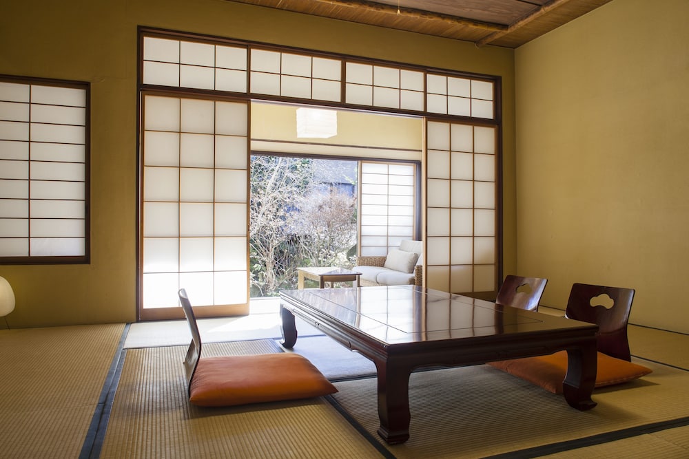 Matsuzakaya Honten 42/62