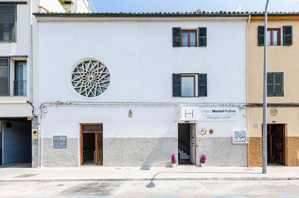 Urban Hostel Palma 2/50