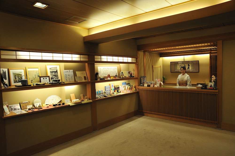 Shibu Onsen Kokuya 4/50