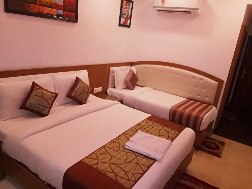 Hotel Suktara International 18/49