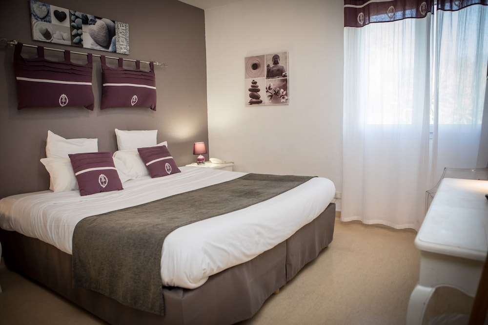 HOTEL LE PRESIDENT 11/58
