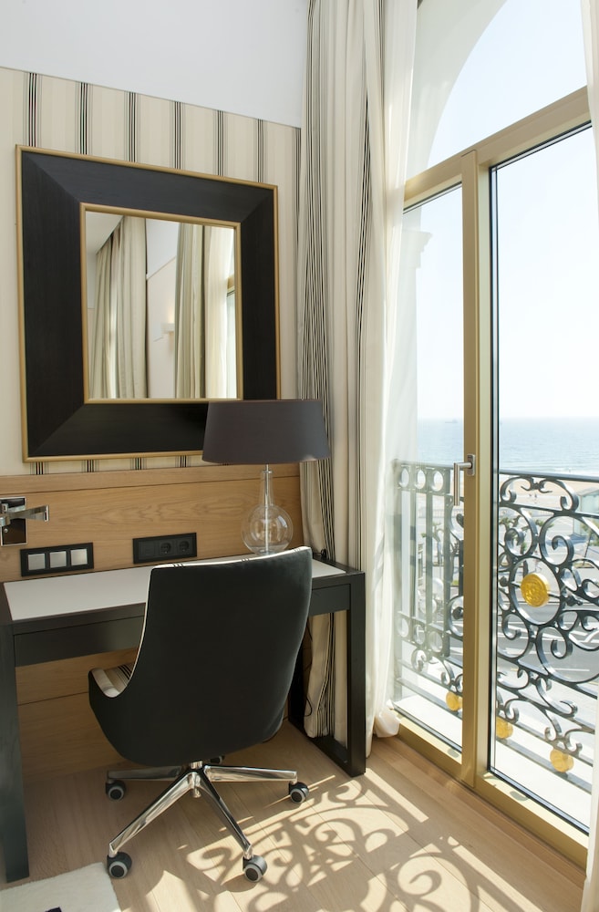 Gran Hotel Sardinero 58/73