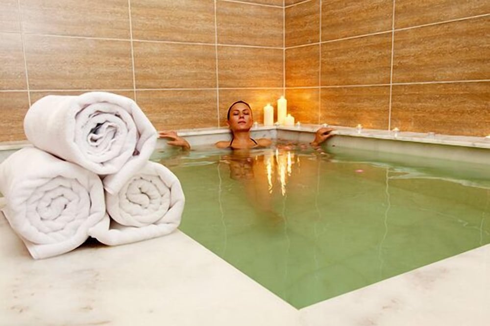 Safran Thermal Resort 18/50