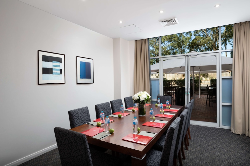 Rydges Bankstown 38/46