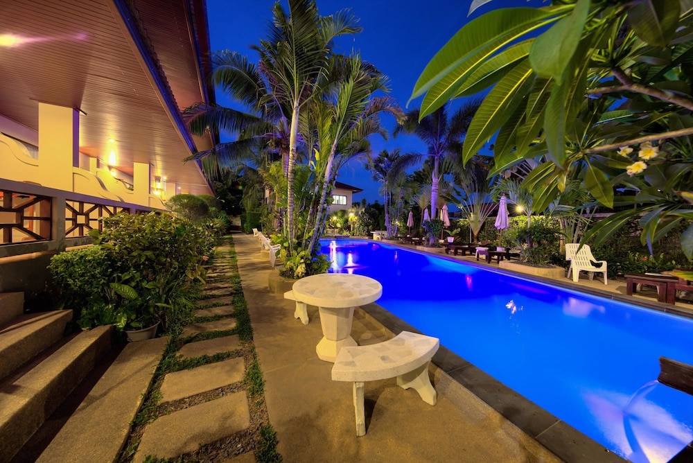 Aumpai Luxury 53/72