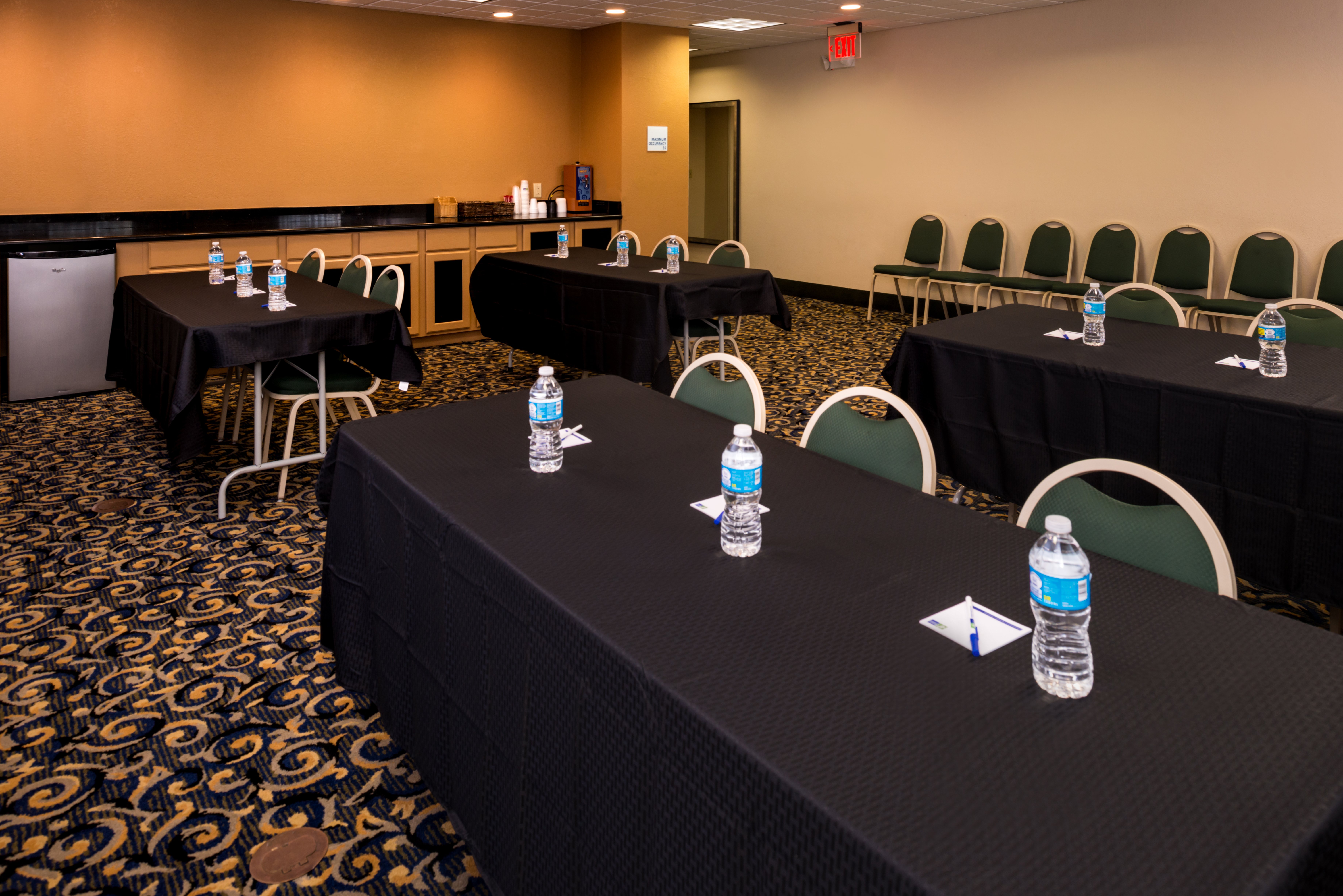 Holiday Inn Express Hotel And Suites Bucyrus 31/36