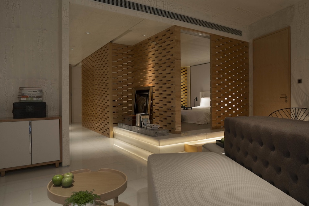 Hui Hotel 22/65