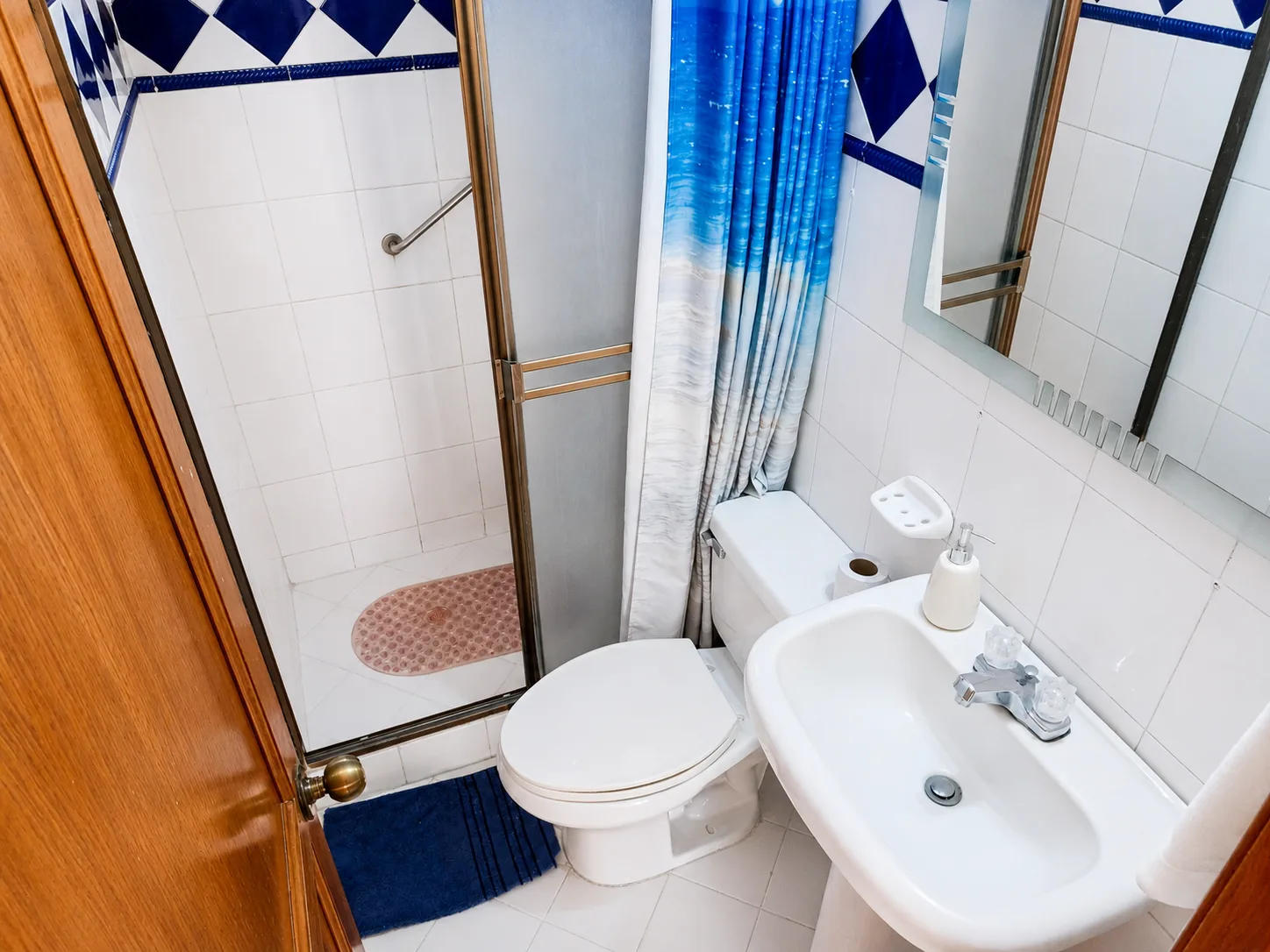 Apartamentos Rodadero Vista al Mar 54/58