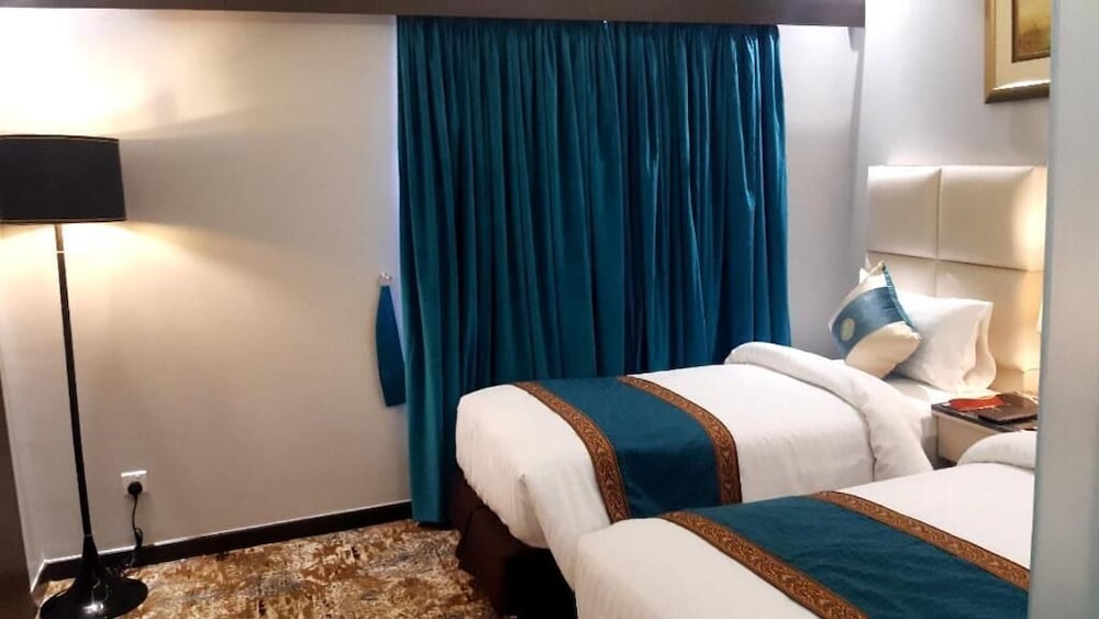 Best Western Plus Grand Hotel Multan 22/61