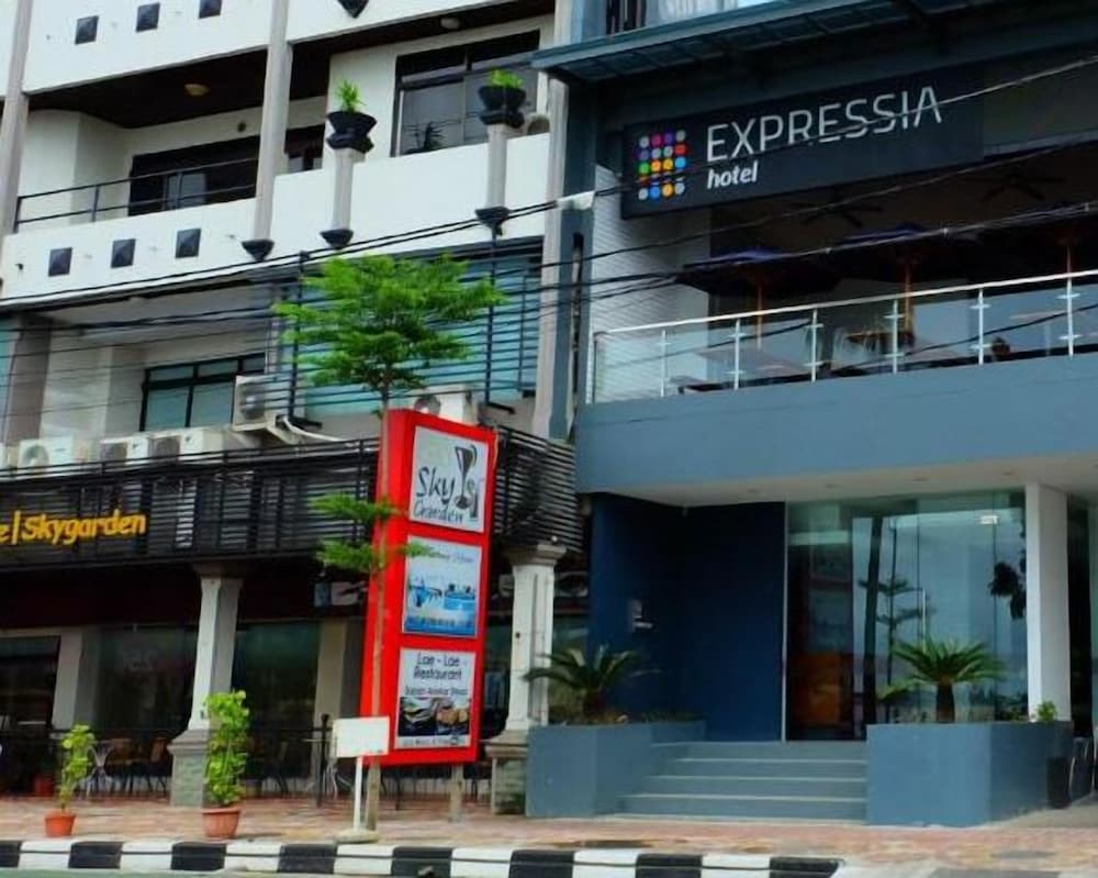 Expressia Hotel Makassar 7/54