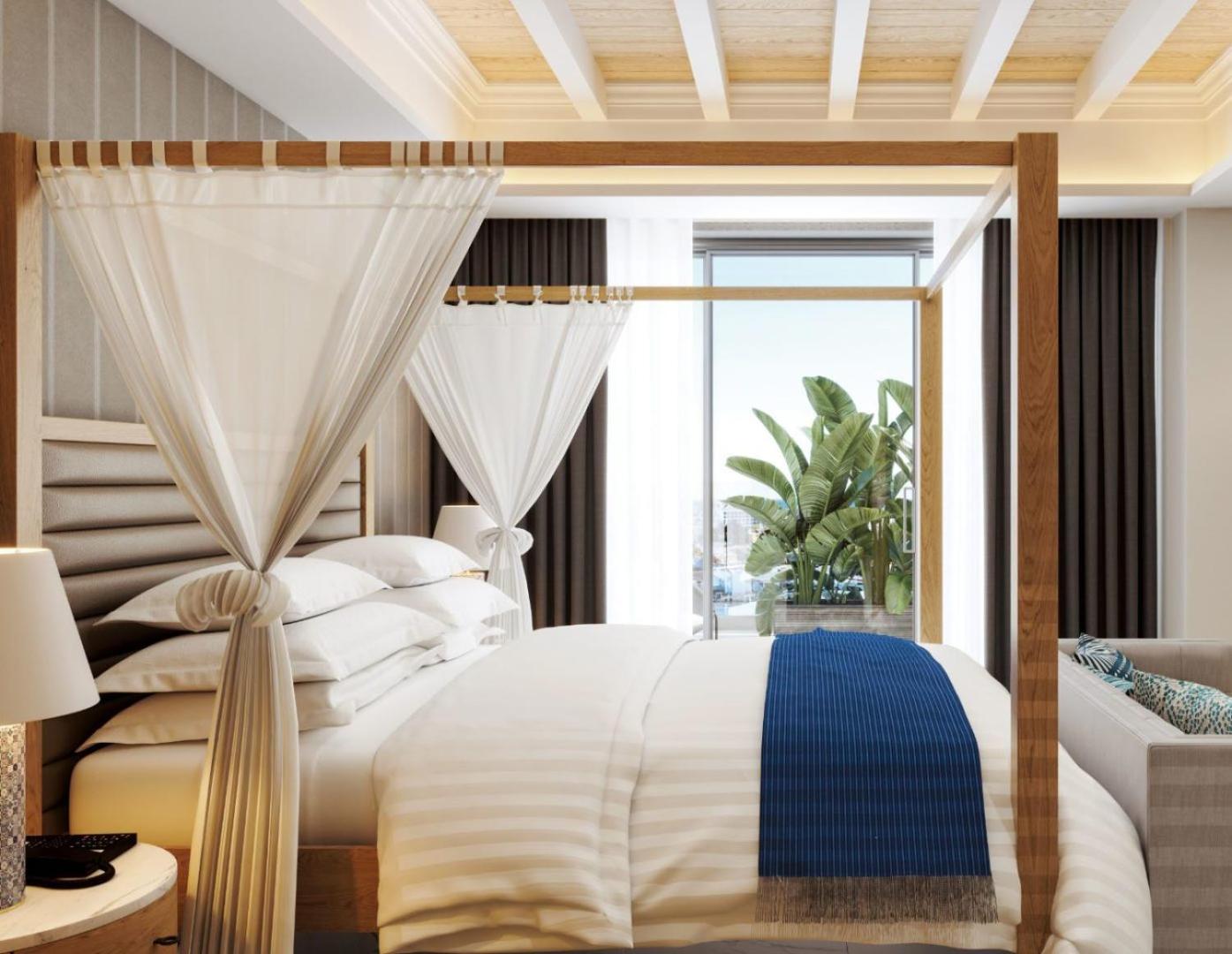Panoramic, Suite, Pool and Sea View