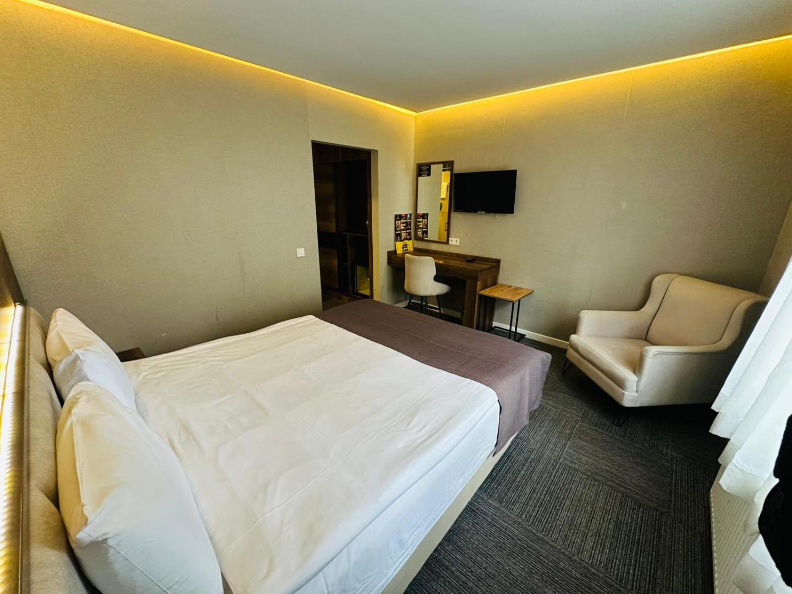 ANATOLIA LUXURY HOTEL 11/29